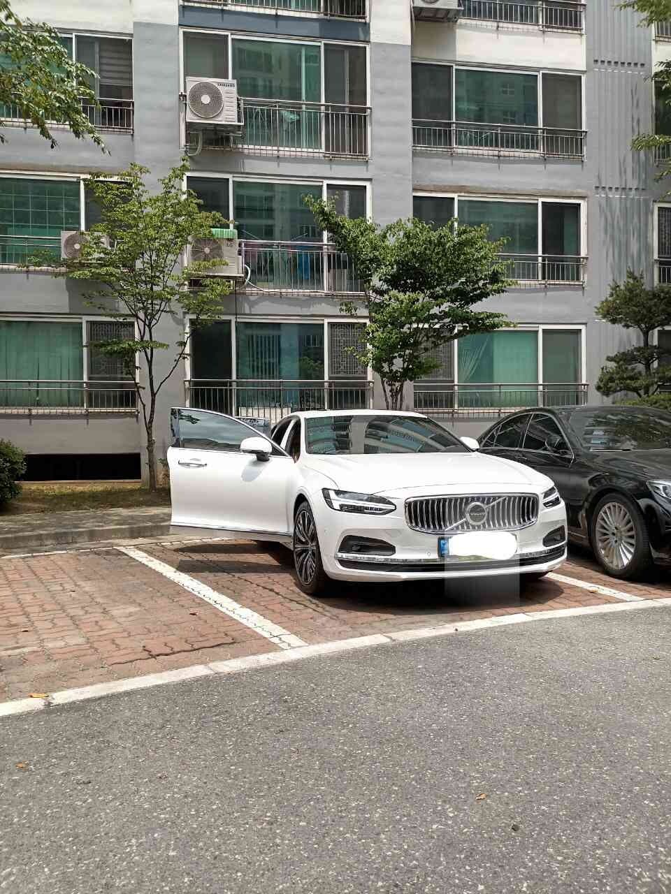 볼보 S90 B5 인스크립션 게시글 썸네일