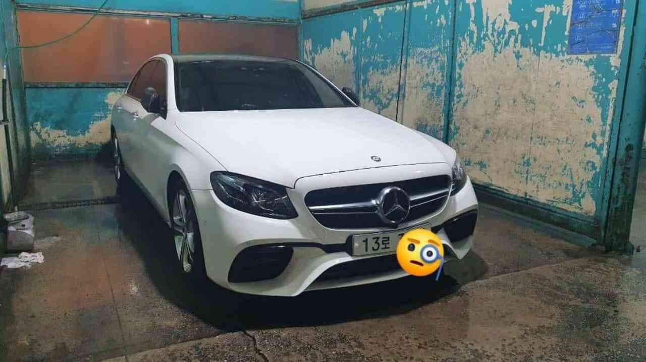 벤츠 E-클래스 E 220d 아방가르드 게시글 썸네일