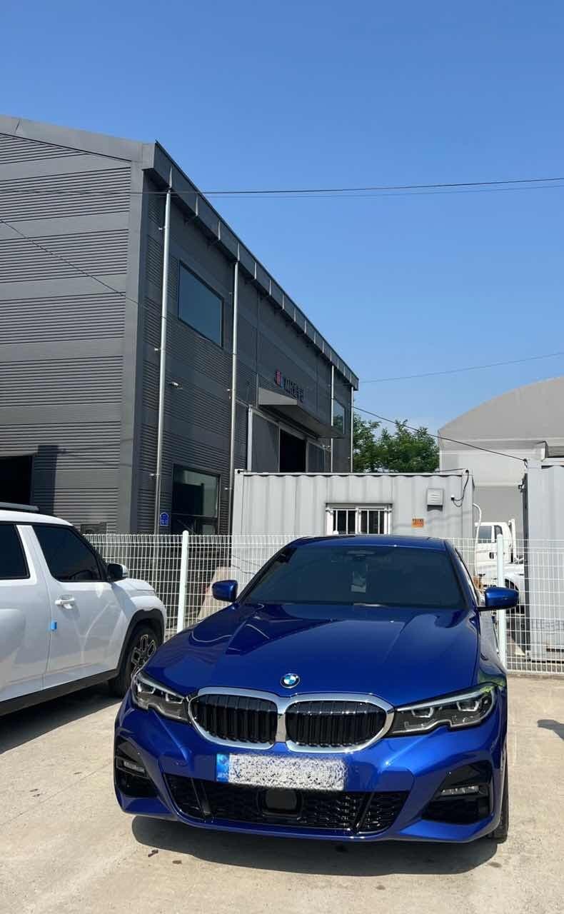 BMW 3시리즈 320i M 스포츠 P1-1 게시글 썸네일