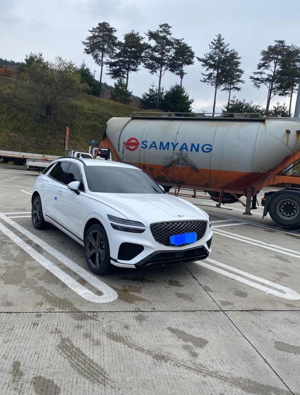 제네시스 GV70 디젤 2.2 2WD 스포츠 파퓰러 I 패키지 게시글 썸네일