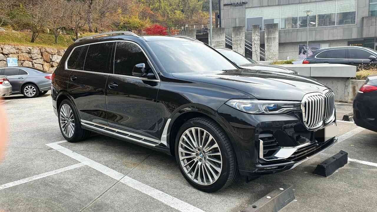 BMW X7 40d xDrive 디자인 퓨어 엑셀런스 6인승 게시글 썸네일