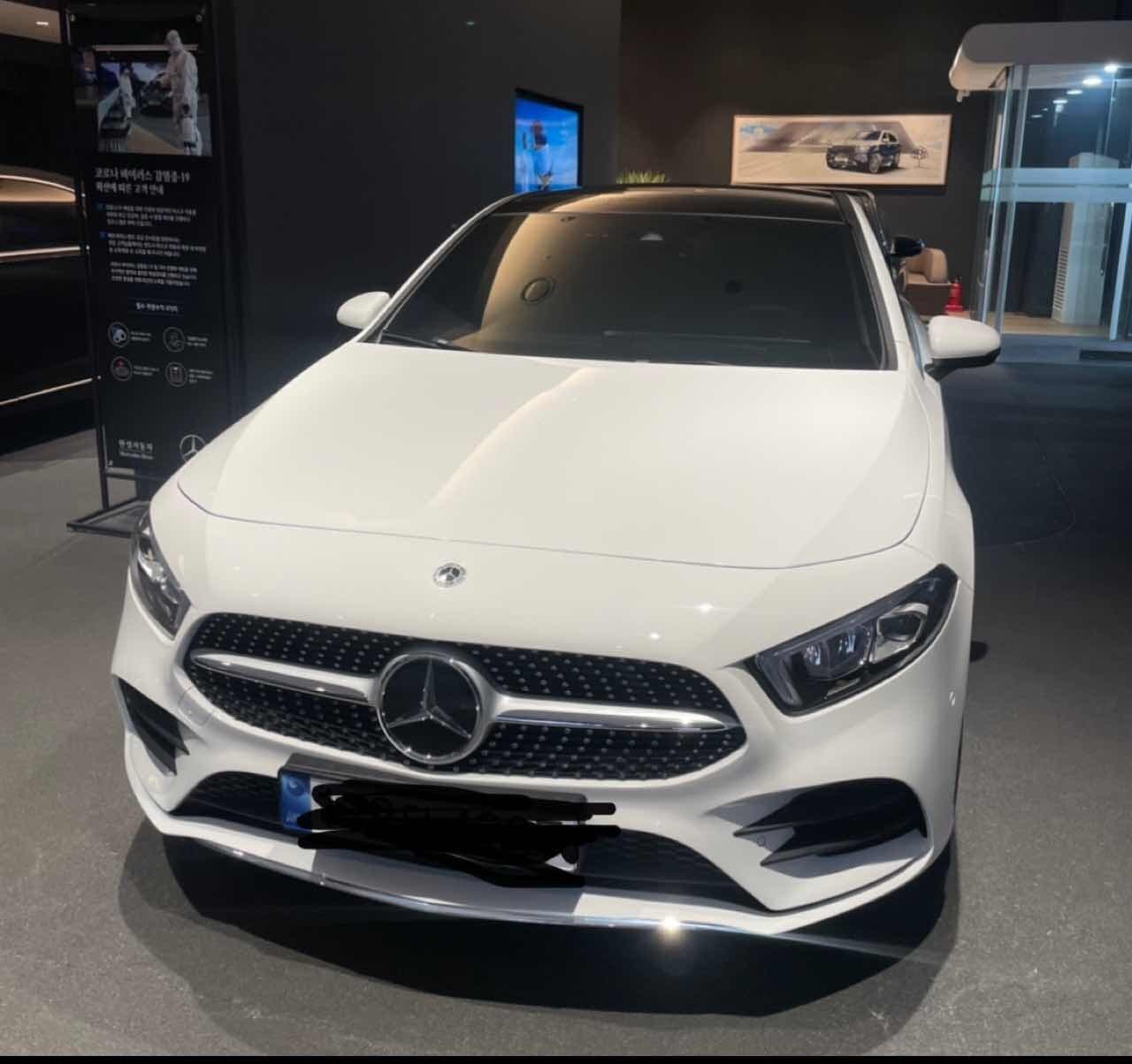 벤츠 A-클래스 A 250 4MATIC 세단 AMG 라인 게시글 썸네일