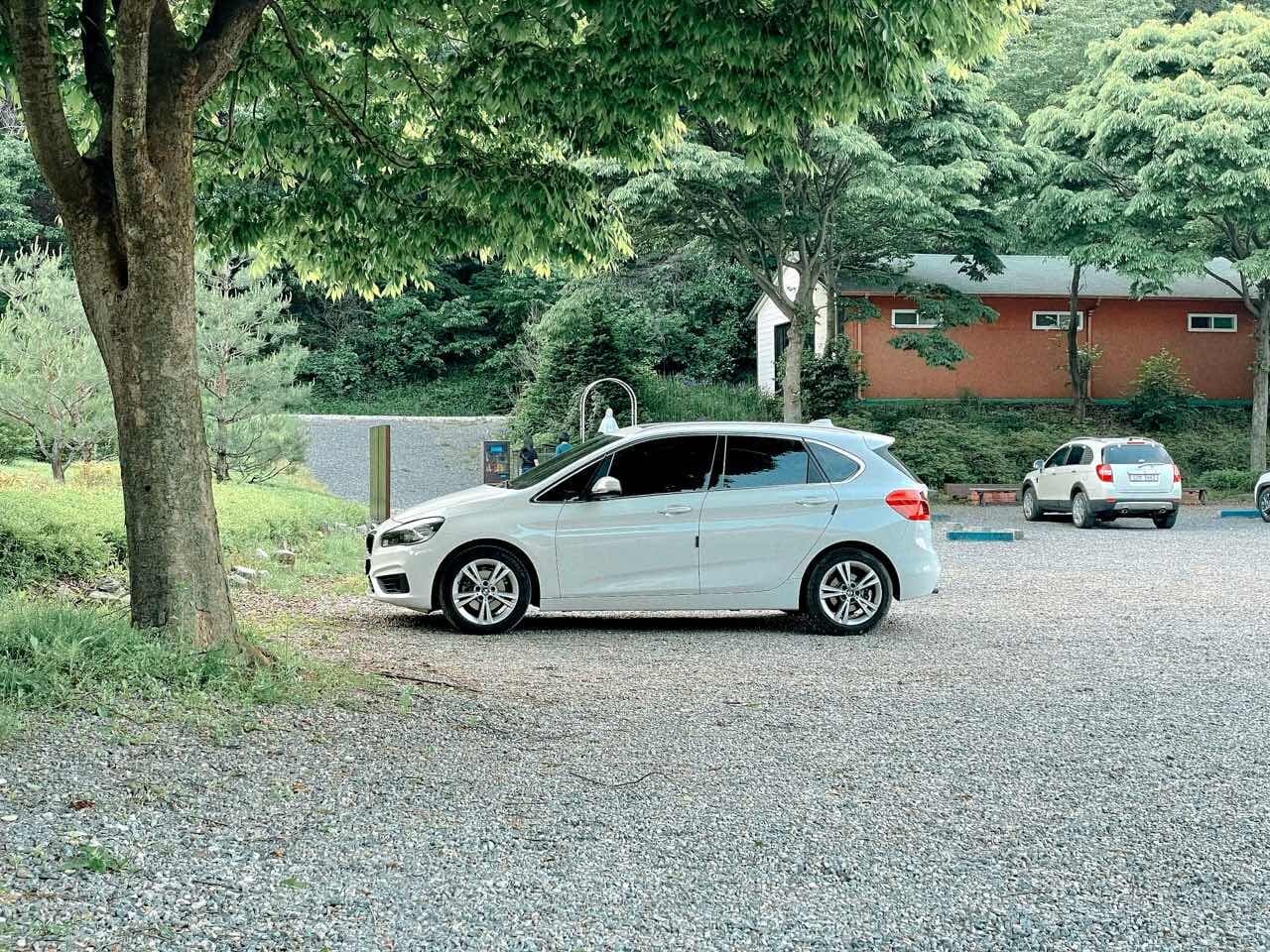 BMW 2시리즈 액티브 투어러 럭셔리 게시글 썸네일