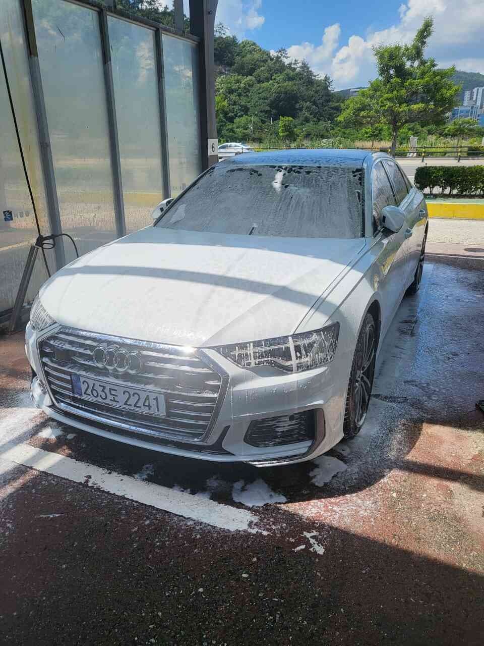 아우디 A6 45 TDI 콰트로 프리미엄 게시글 썸네일