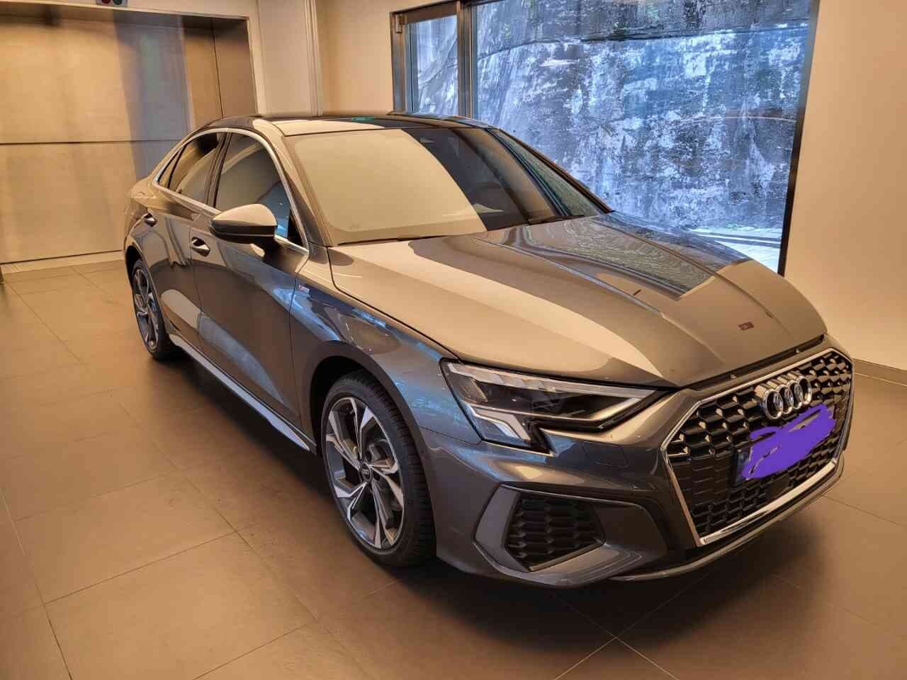 아우디 A3 40 TFSI 프리미엄 게시글 썸네일