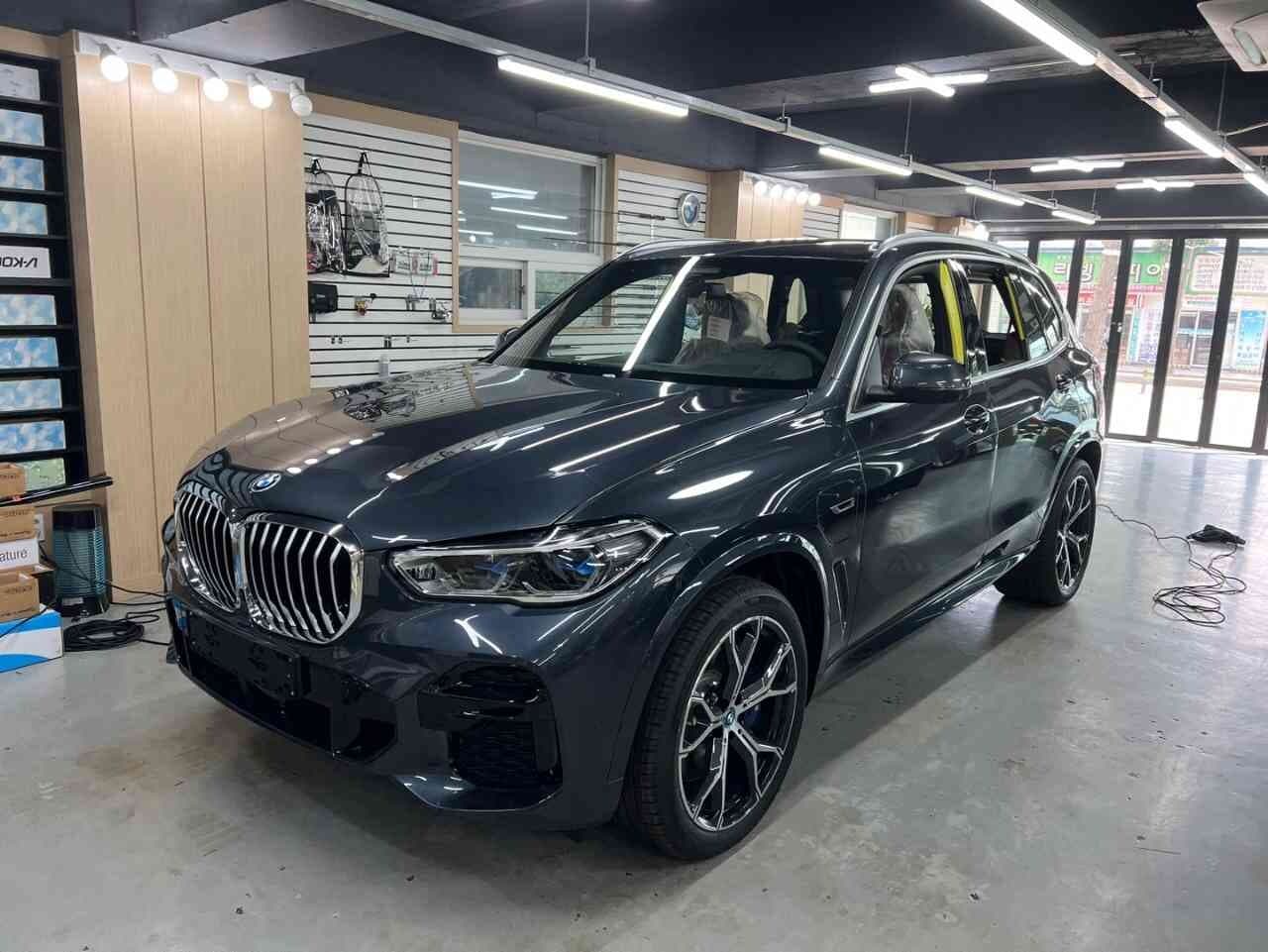 BMW X5 xDrive 45e M 스포츠 P1-2 게시글 썸네일