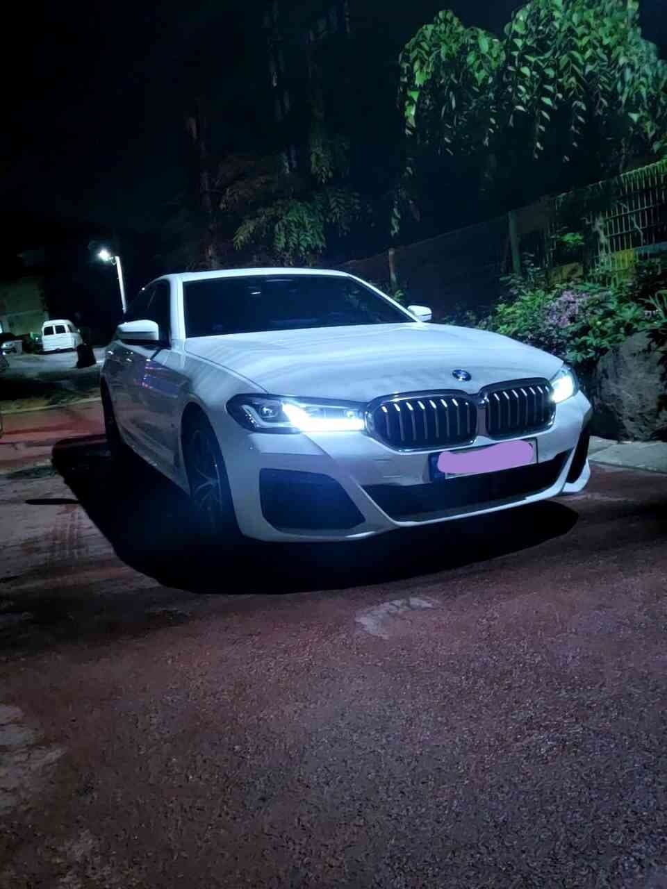 BMW 5시리즈 520i M 스포츠 패키지 P1-1 게시글 썸네일