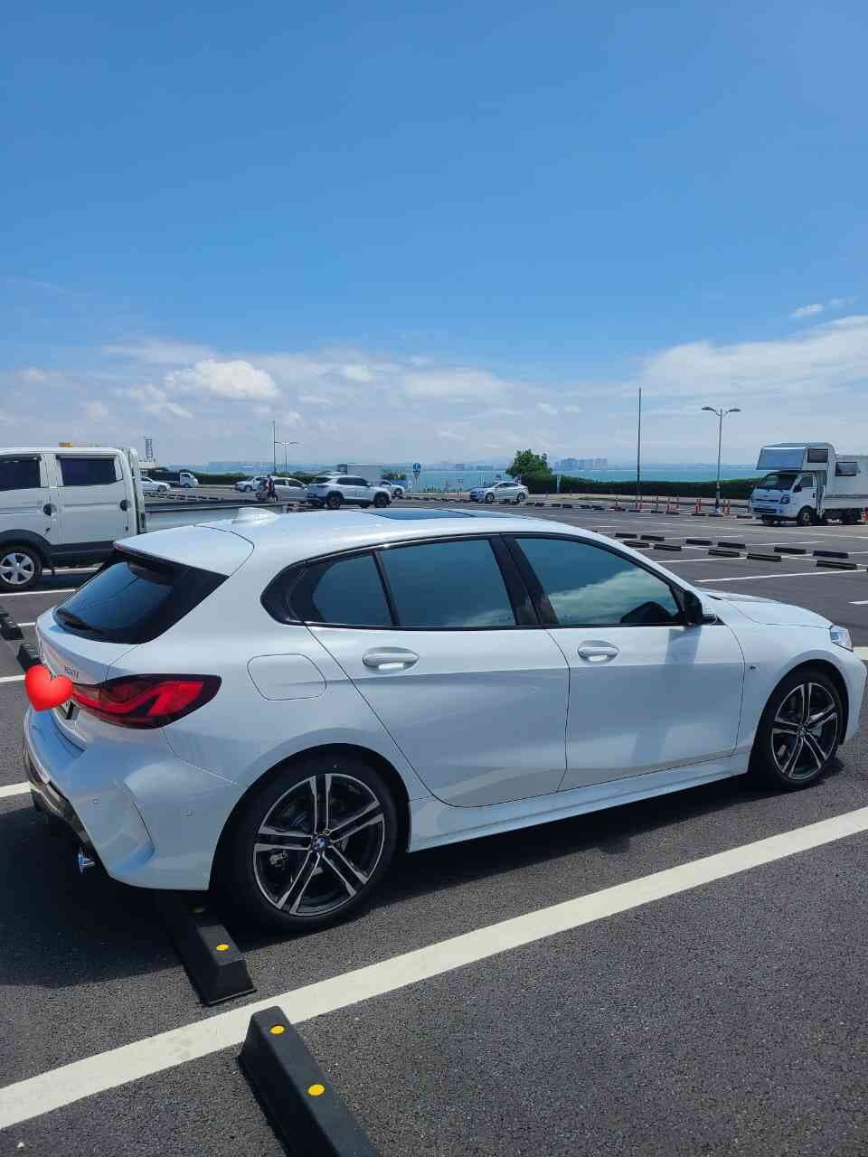 BMW 1시리즈 120i M 스포츠 P2 게시글 썸네일