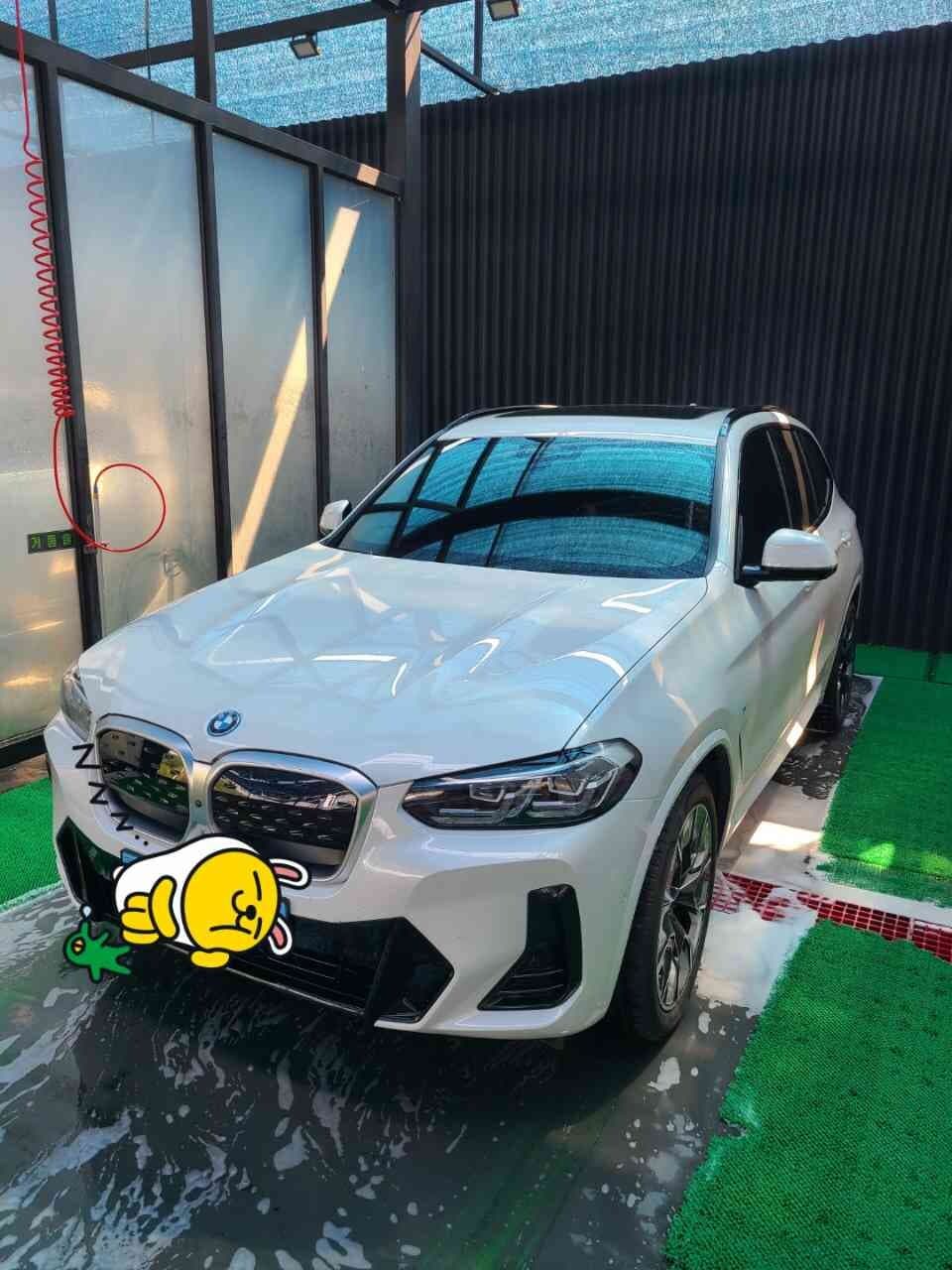 BMW iX3 M 스포츠 P1 게시글 썸네일