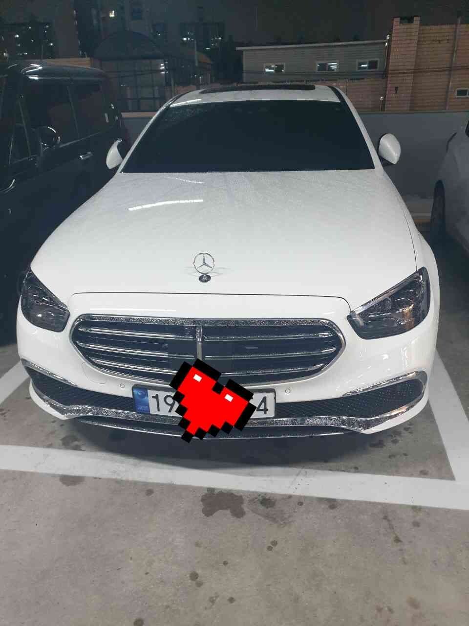 벤츠 E-클래스 E 250 익스클루시브 게시글 썸네일