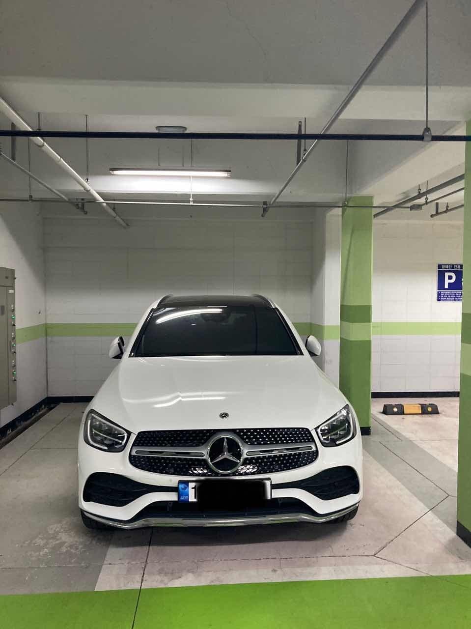 벤츠 GLC-클래스 GLC 300 4MATIC 게시글 썸네일
