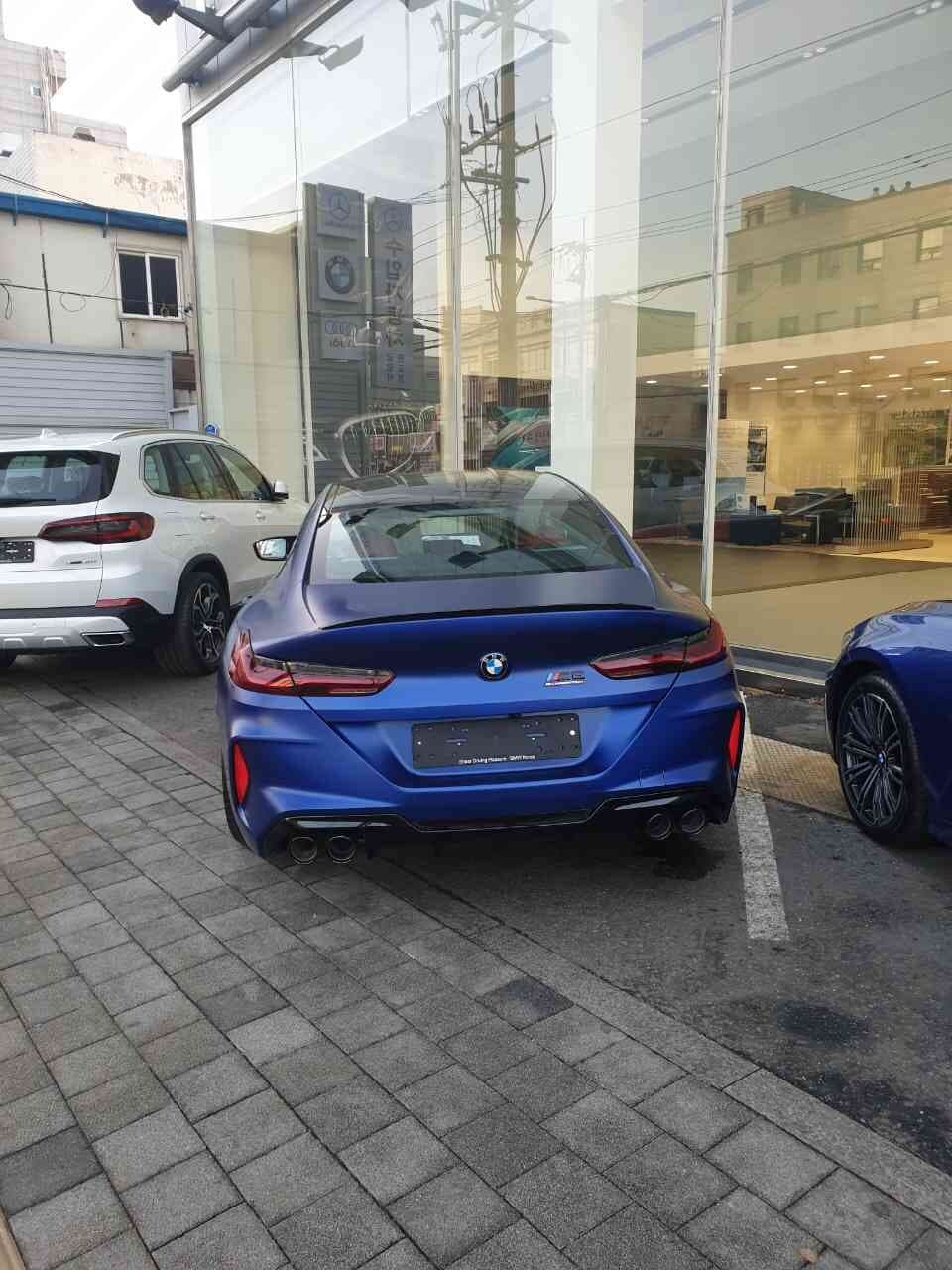 BMW M8 그란쿠페 컴페티션 게시글 썸네일