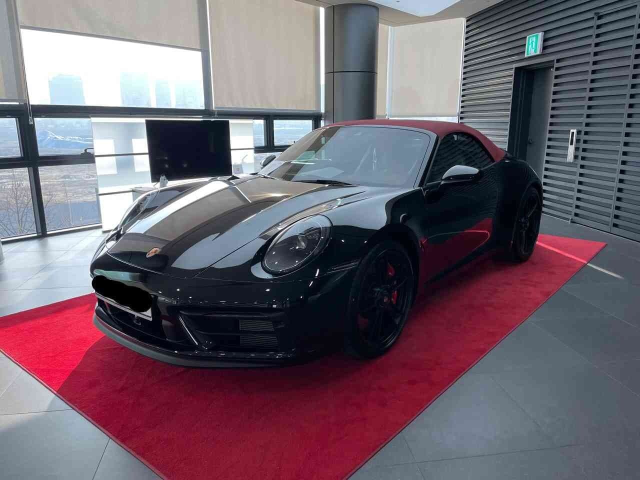 포르쉐 911 카레라 GTS 카브리올레 게시글 썸네일