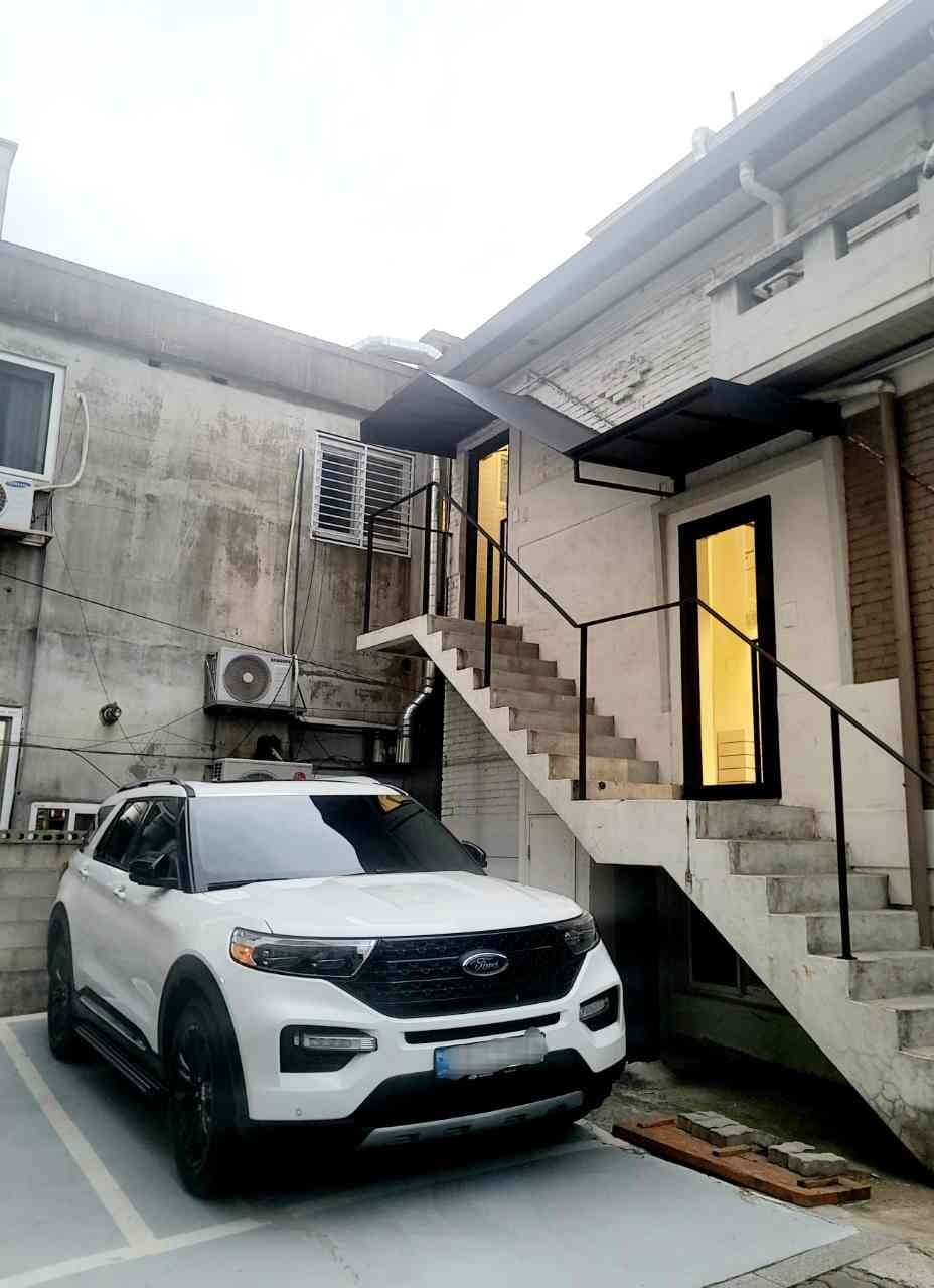 포드 익스플로러 리미티드 게시글 썸네일