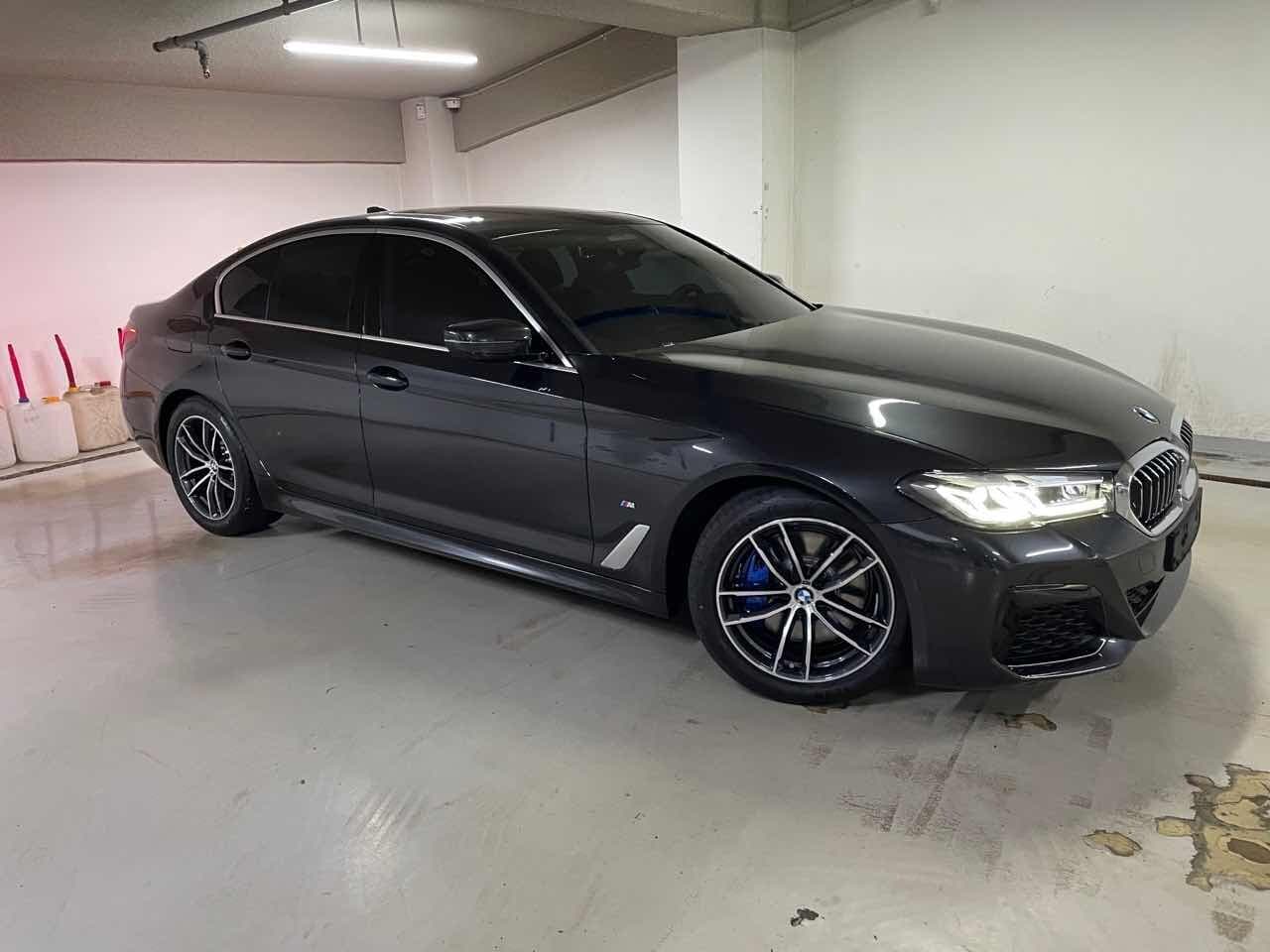 BMW 5시리즈 520i M 스포츠 패키지 P1-1 게시글 썸네일
