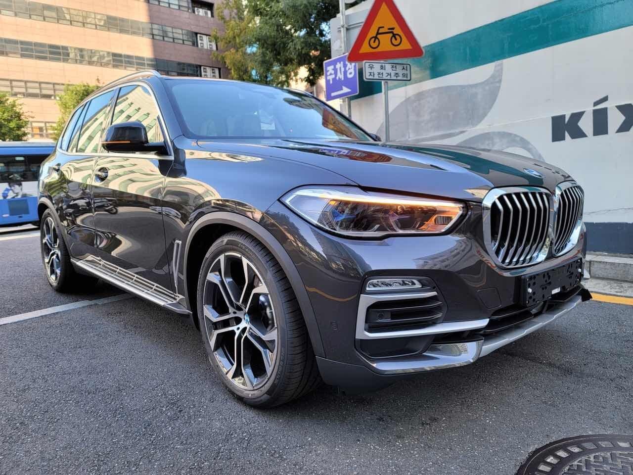 BMW X5 xDrive 40i xLine 7인승 게시글 썸네일