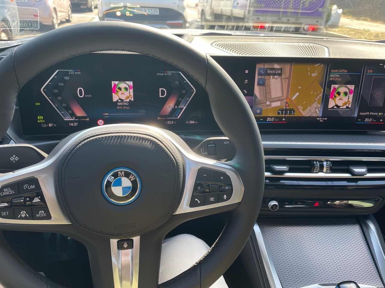BMW i4 eDrive 40 그란쿠페 M 스포츠 프로 게시글 썸네일