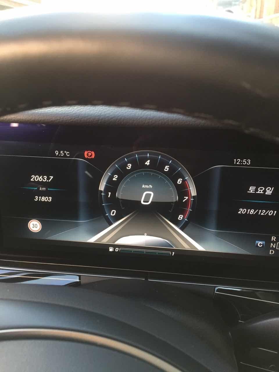 벤츠 E-클래스 E400 익스클루시브 게시글 썸네일