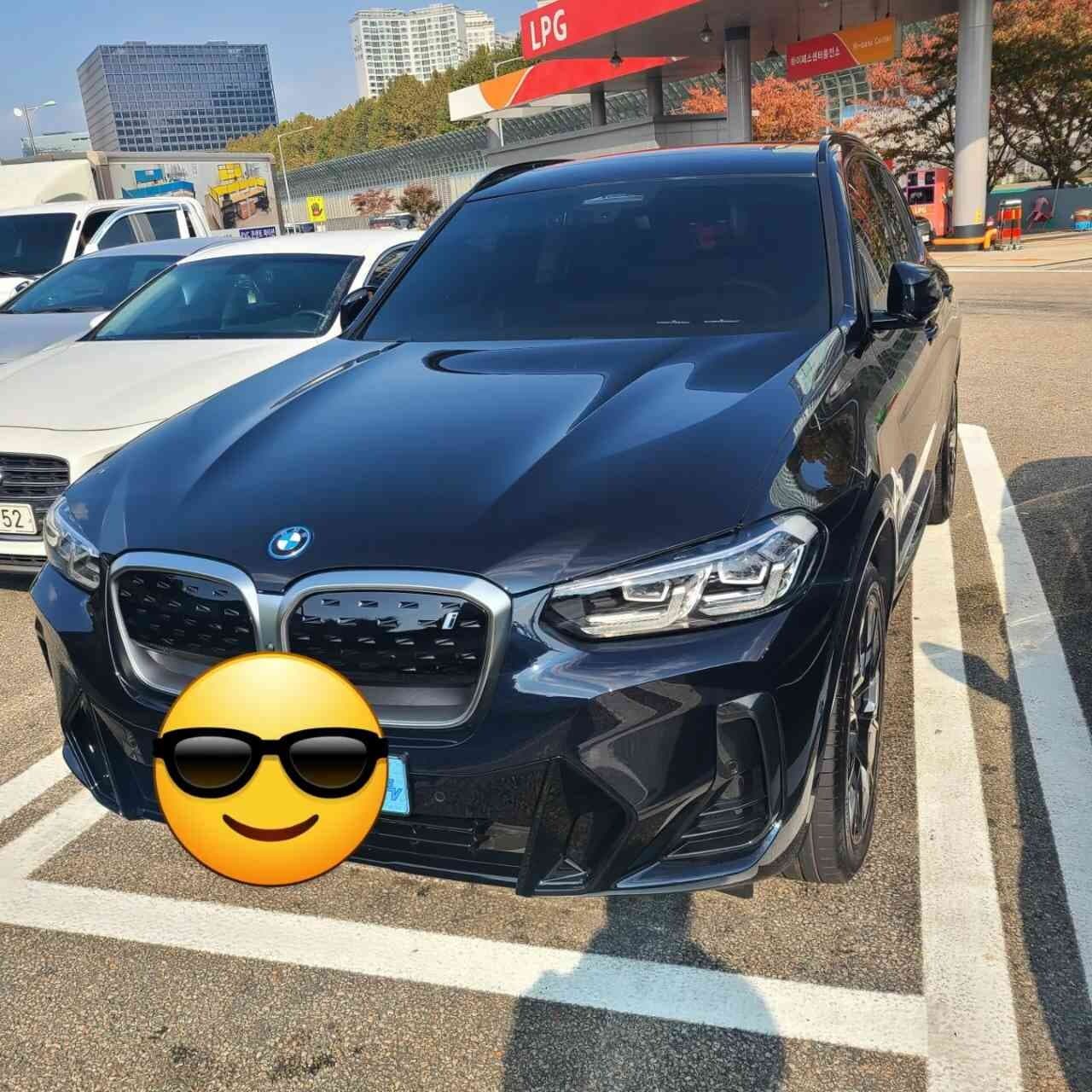BMW iX3 M 스포츠 P2 게시글 썸네일