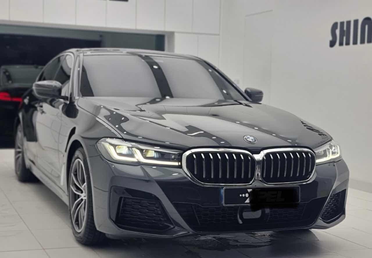 BMW 5시리즈 520i M 스포츠 패키지 게시글 썸네일