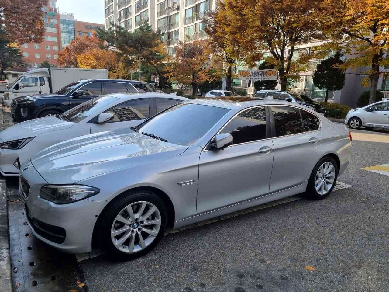 BMW 5시리즈 528i 게시글 썸네일