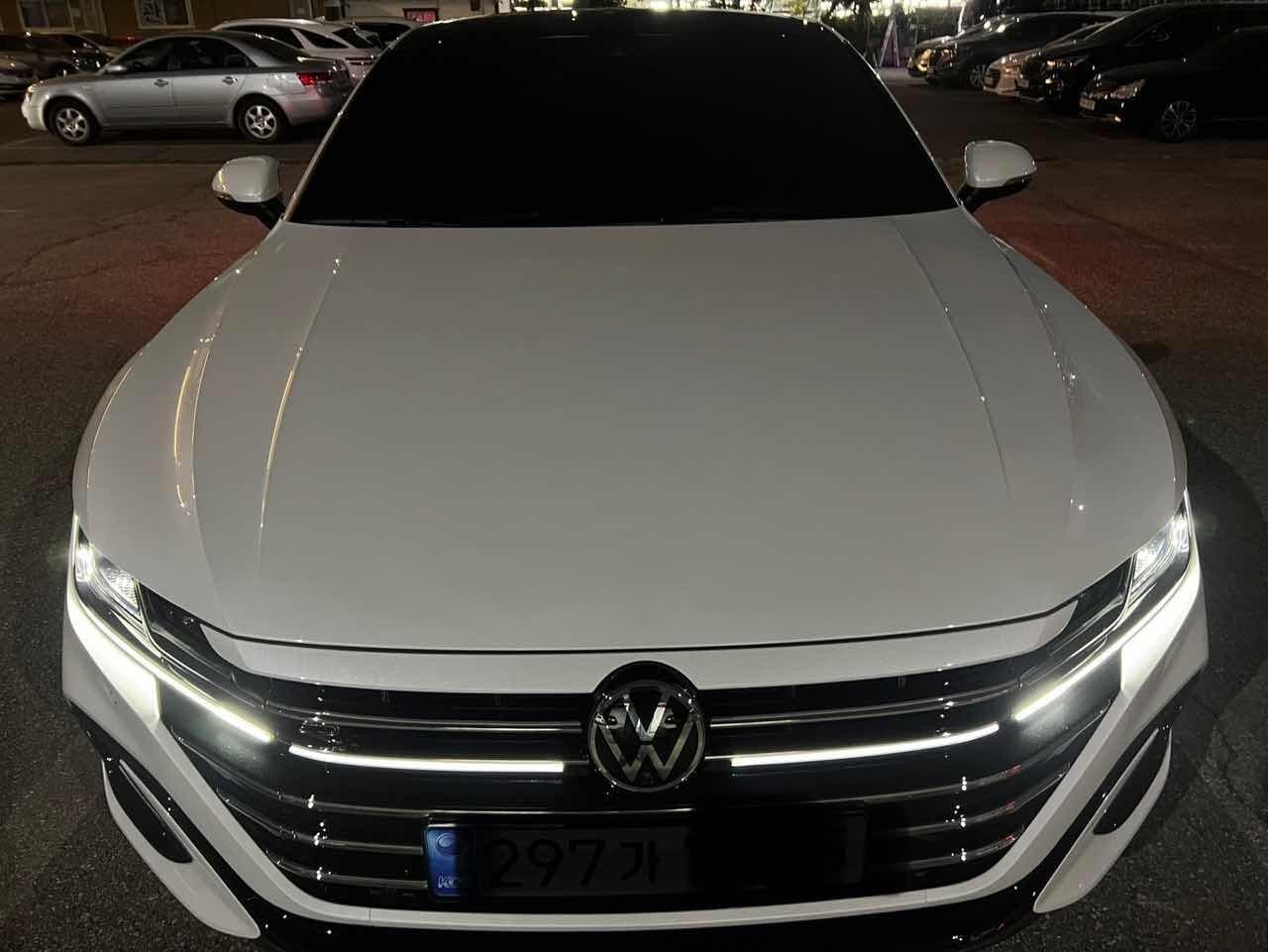 폭스바겐 아테온 2.0 TDI R-라인 4모션 게시글 썸네일