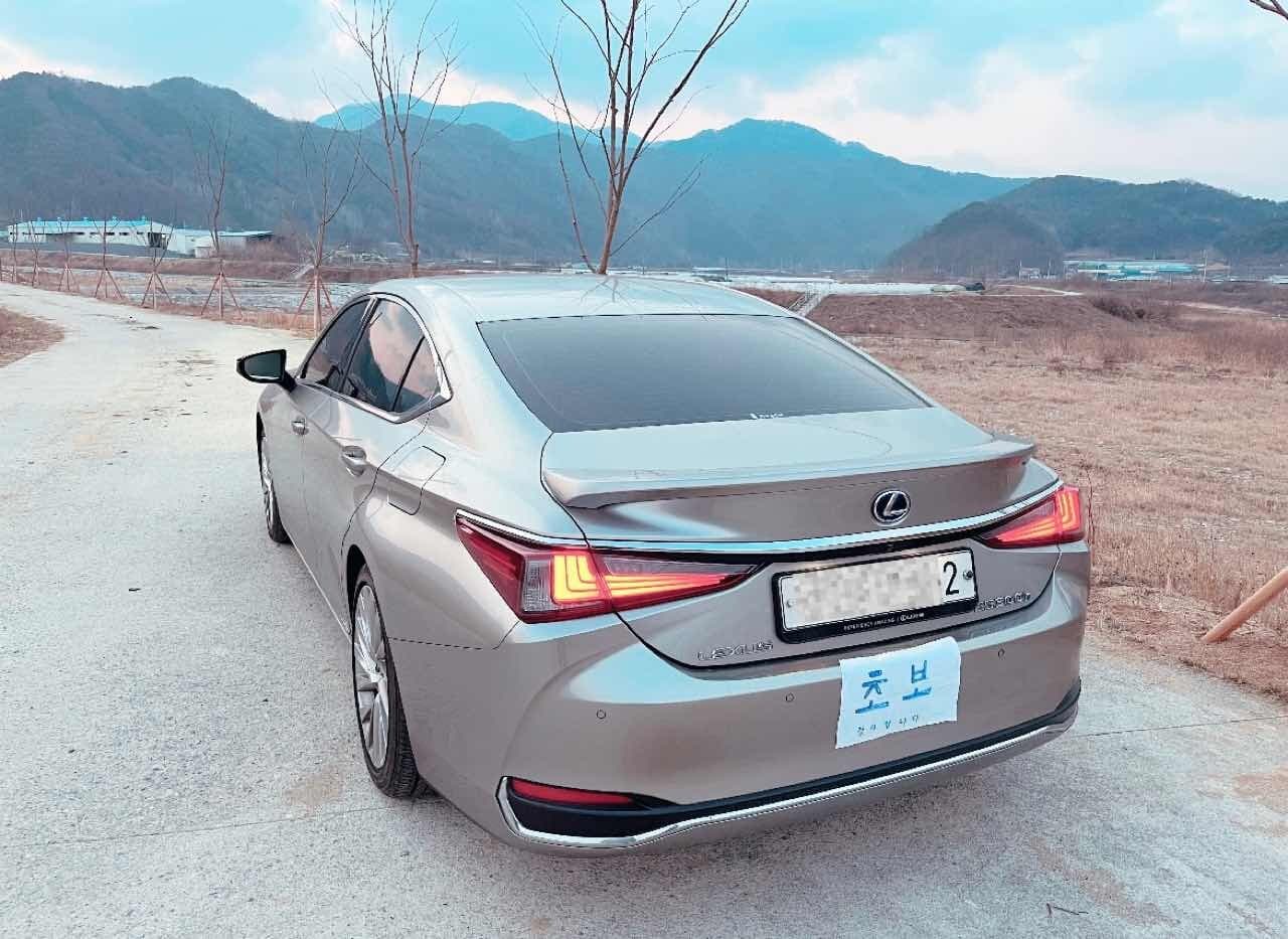 렉서스 ES 300h 이그제큐티브 게시글 썸네일