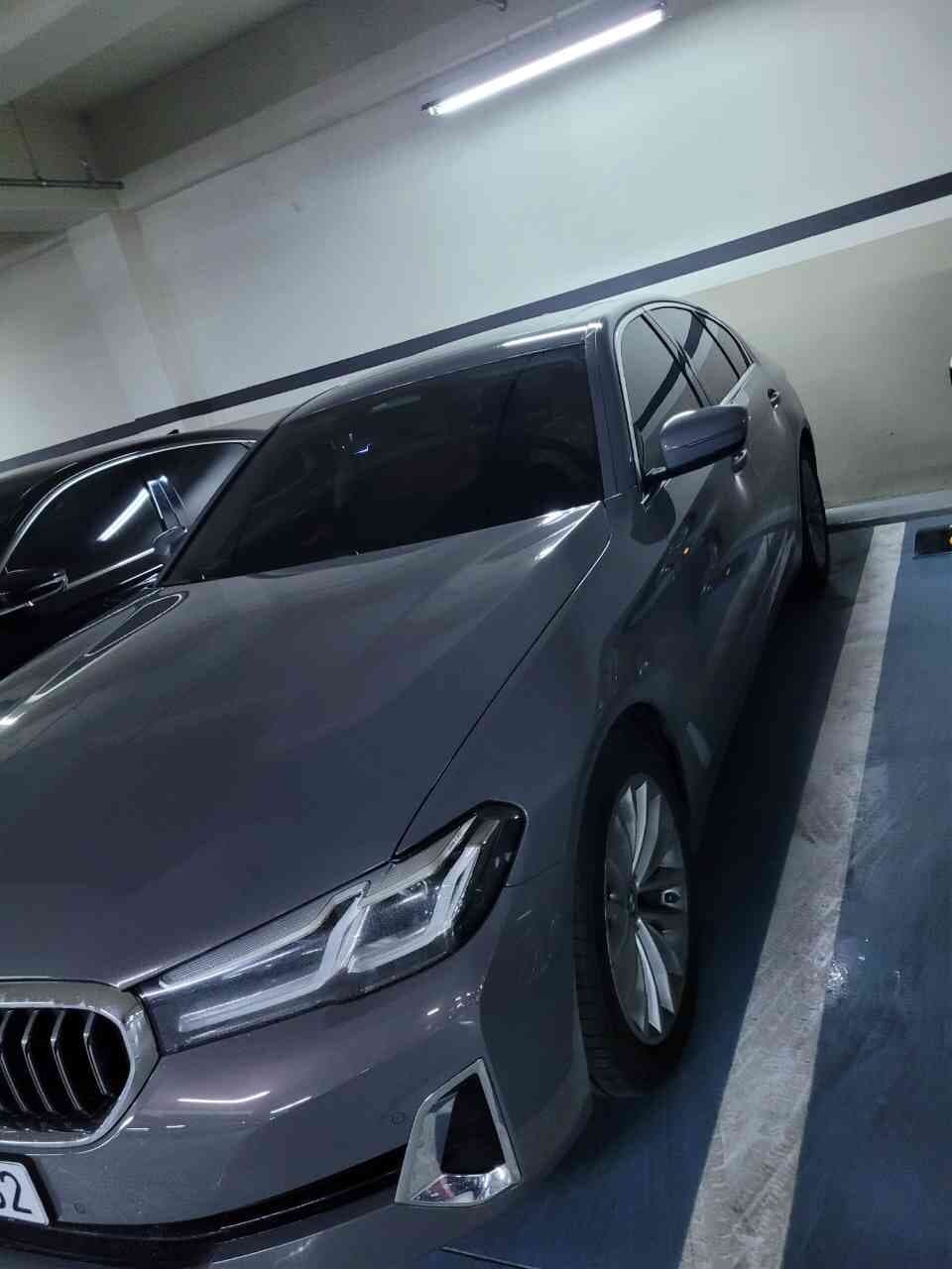 BMW 5시리즈 520i 럭셔리 게시글 썸네일