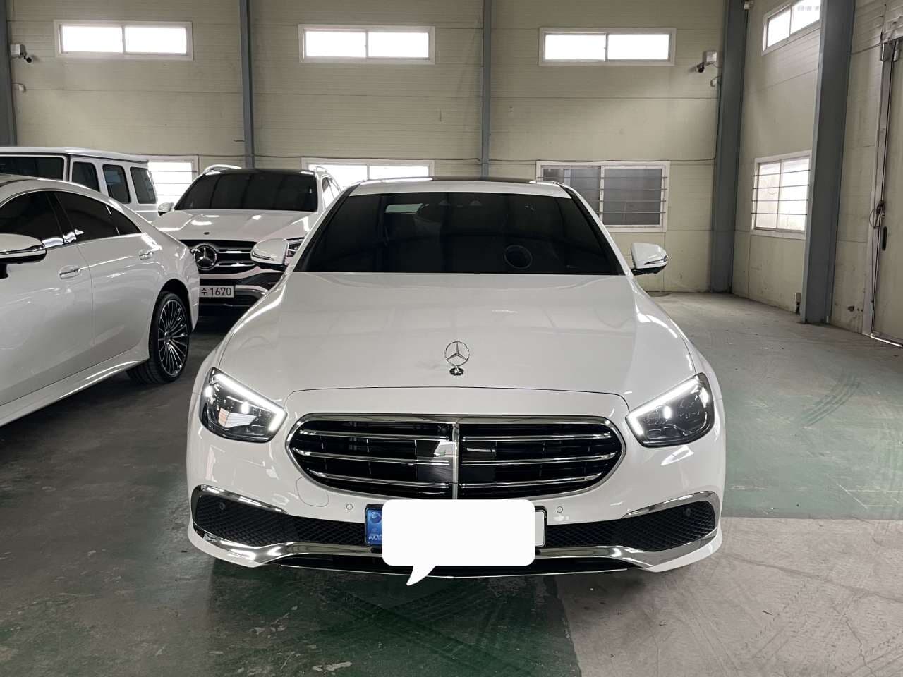 벤츠 E-클래스 E 250 익스클루시브 게시글 썸네일