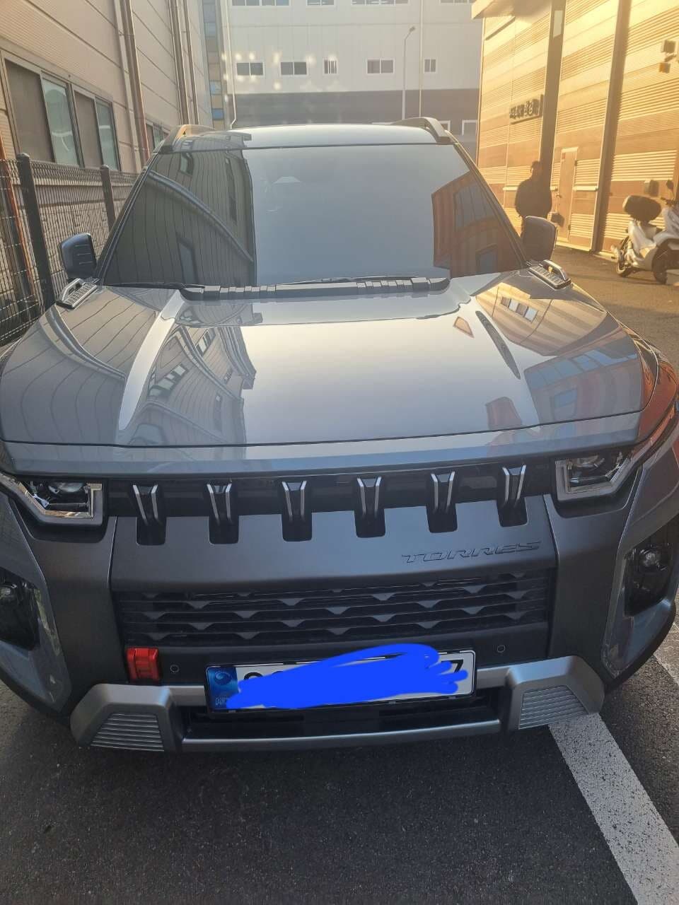 KG 모빌리티 토레스 T7 게시글 썸네일