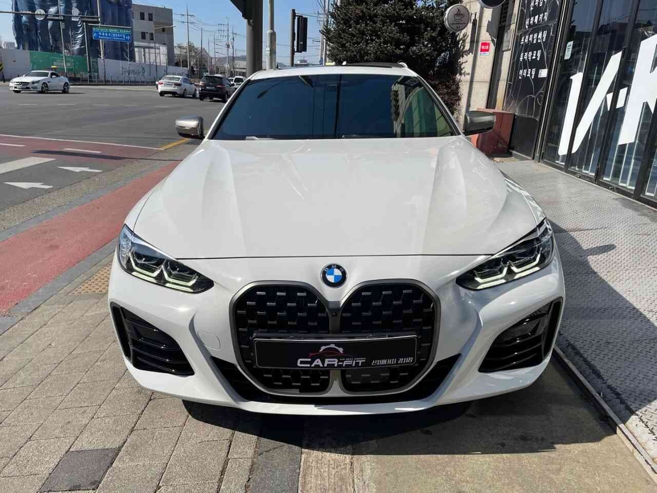 BMW 4시리즈 M440i xDrive 쿠페 퍼포먼스 패키지 P1 게시글 썸네일