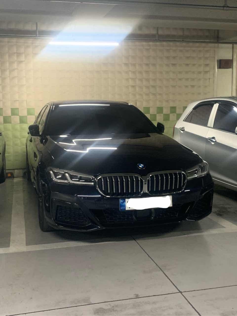 BMW 5시리즈 520i M 스포츠 패키지 게시글 썸네일