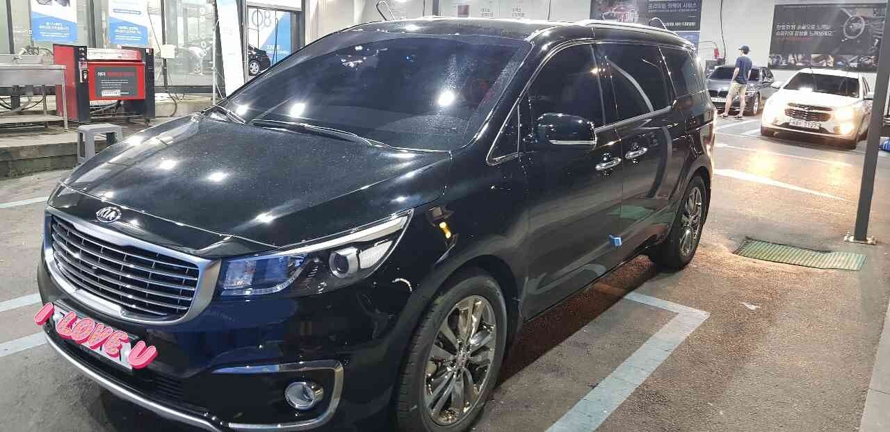 기아 카니발 R2.2 디젤 9인승 프레스티지 게시글 썸네일