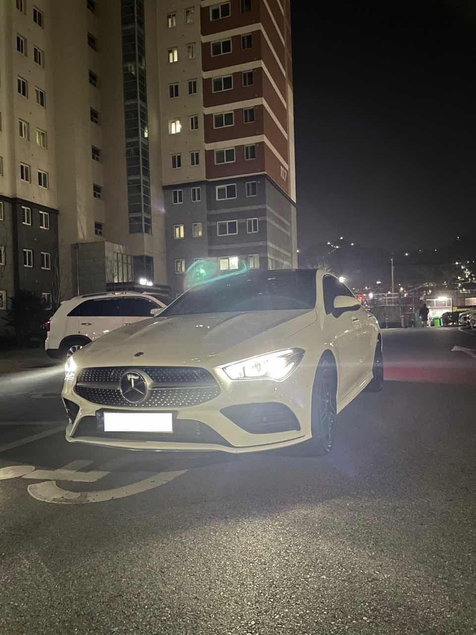 벤츠 CLA-클래스 CLA 250 4MATIC 게시글 썸네일