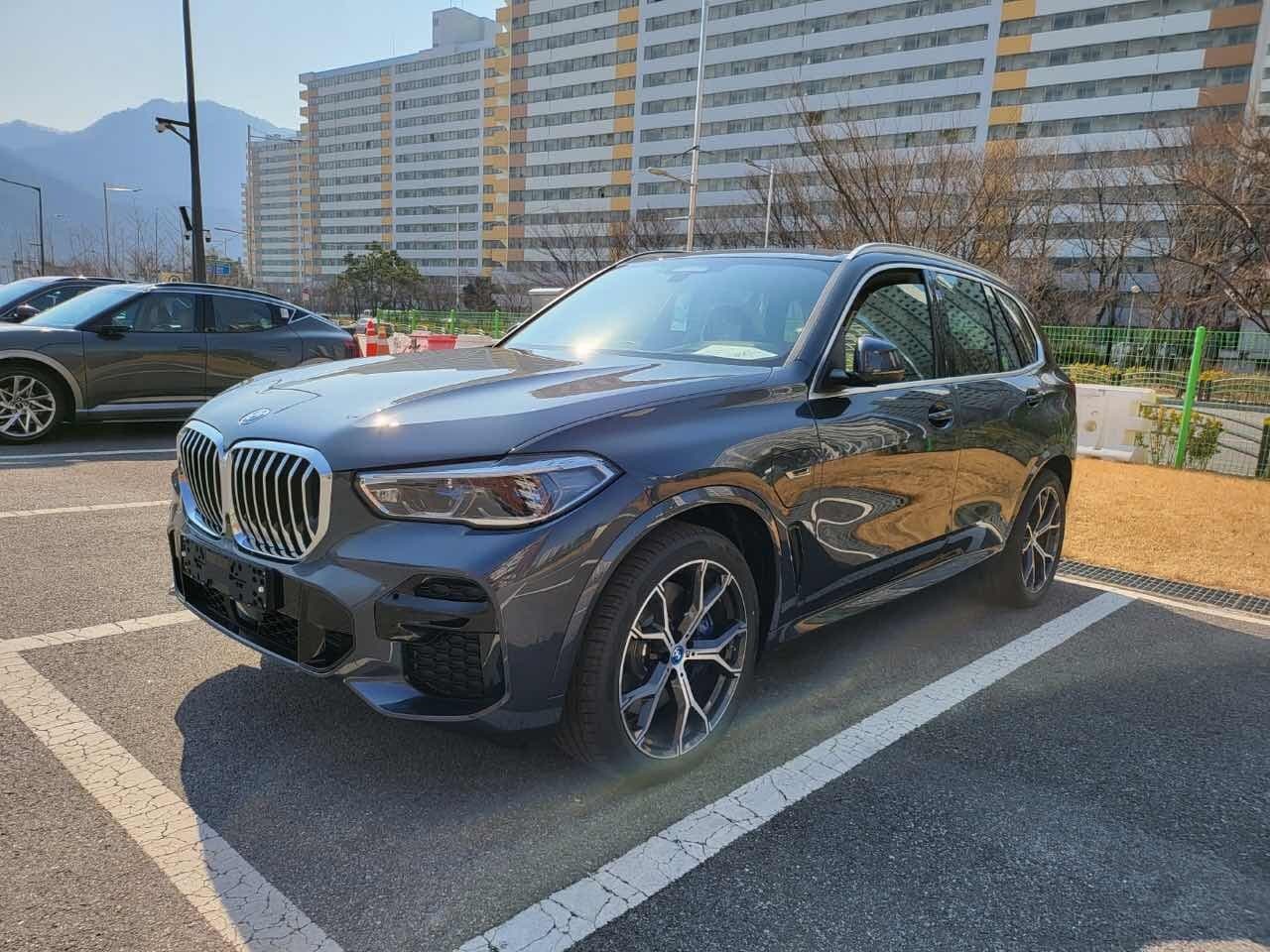 BMW X5 xDrive 45e M 스포츠 P1 게시글 썸네일