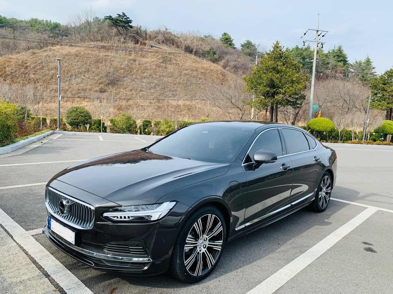 볼보 S90 T8 AWD 인스크립션 게시글 썸네일