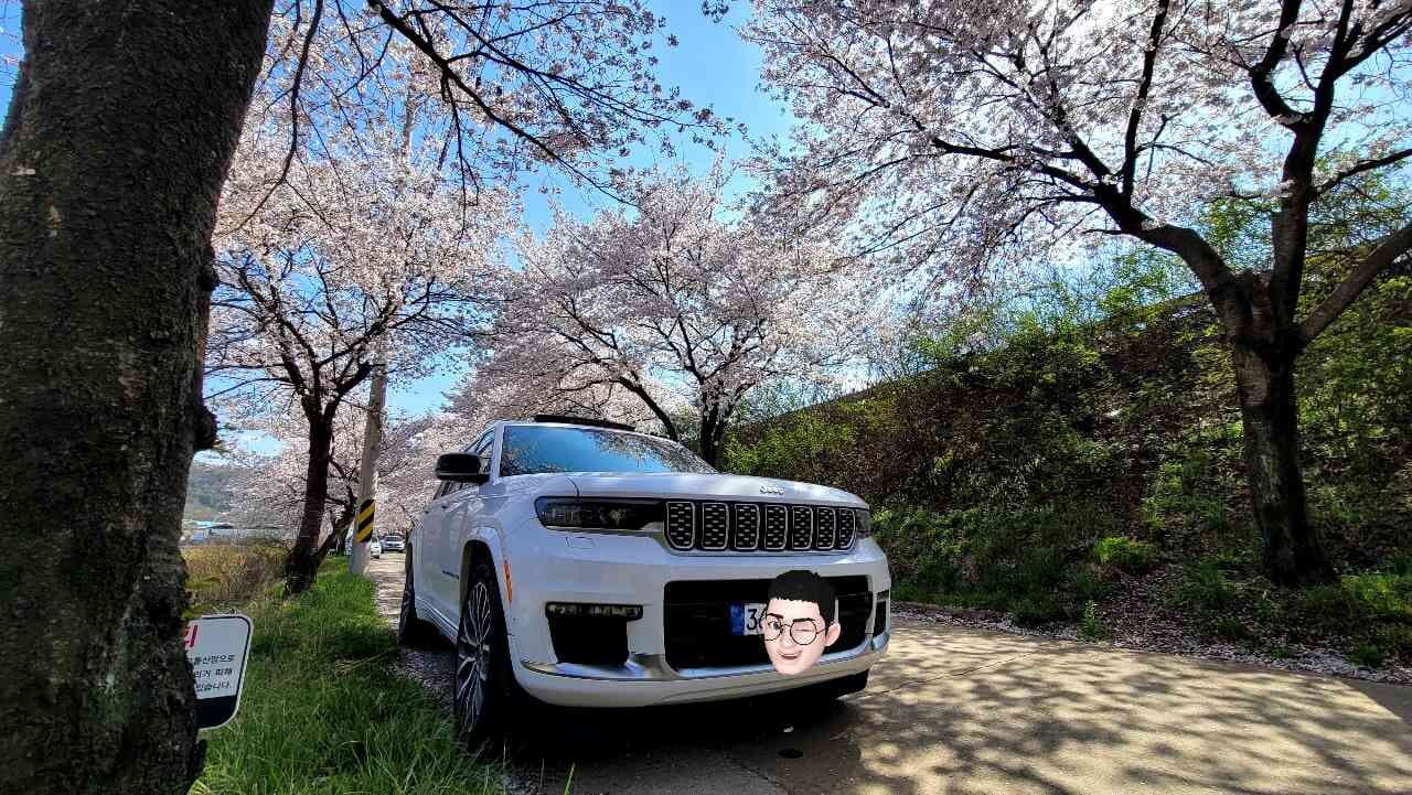 지프 그랜드 체로키 L 서밋 리저브 4x4 게시글 썸네일