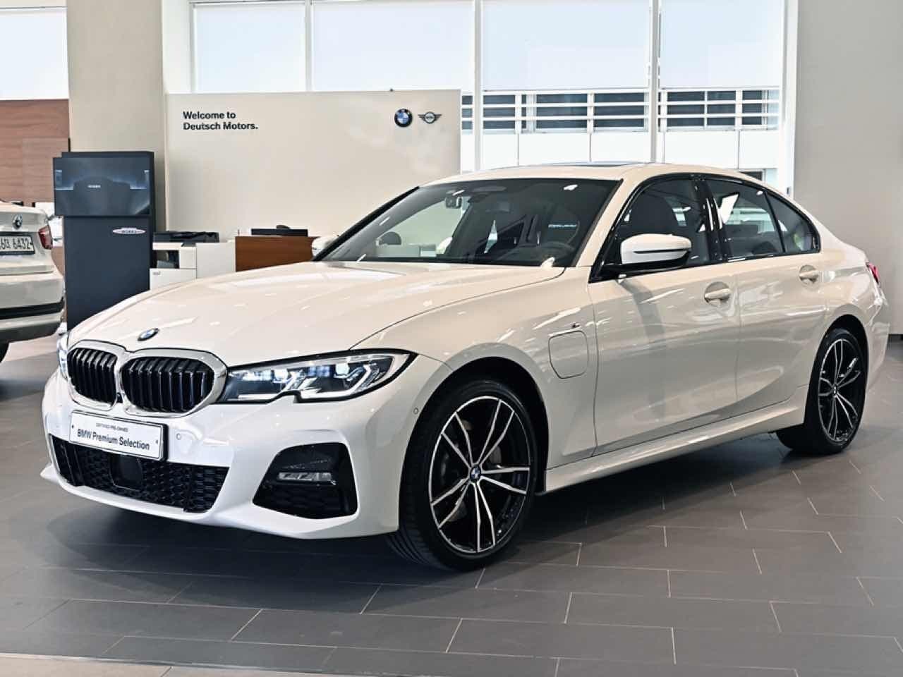 BMW 3시리즈 330e M 스포츠 게시글 썸네일