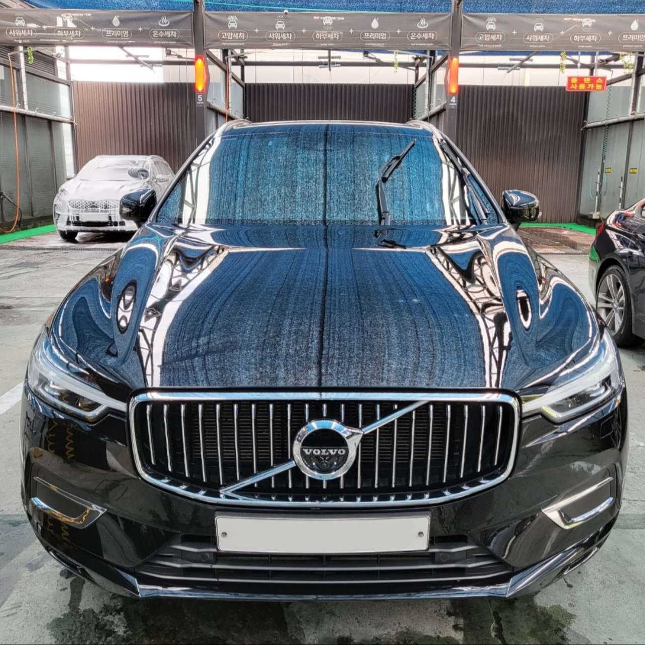 볼보 XC60 T6 AWD 인스크립션 게시글 썸네일