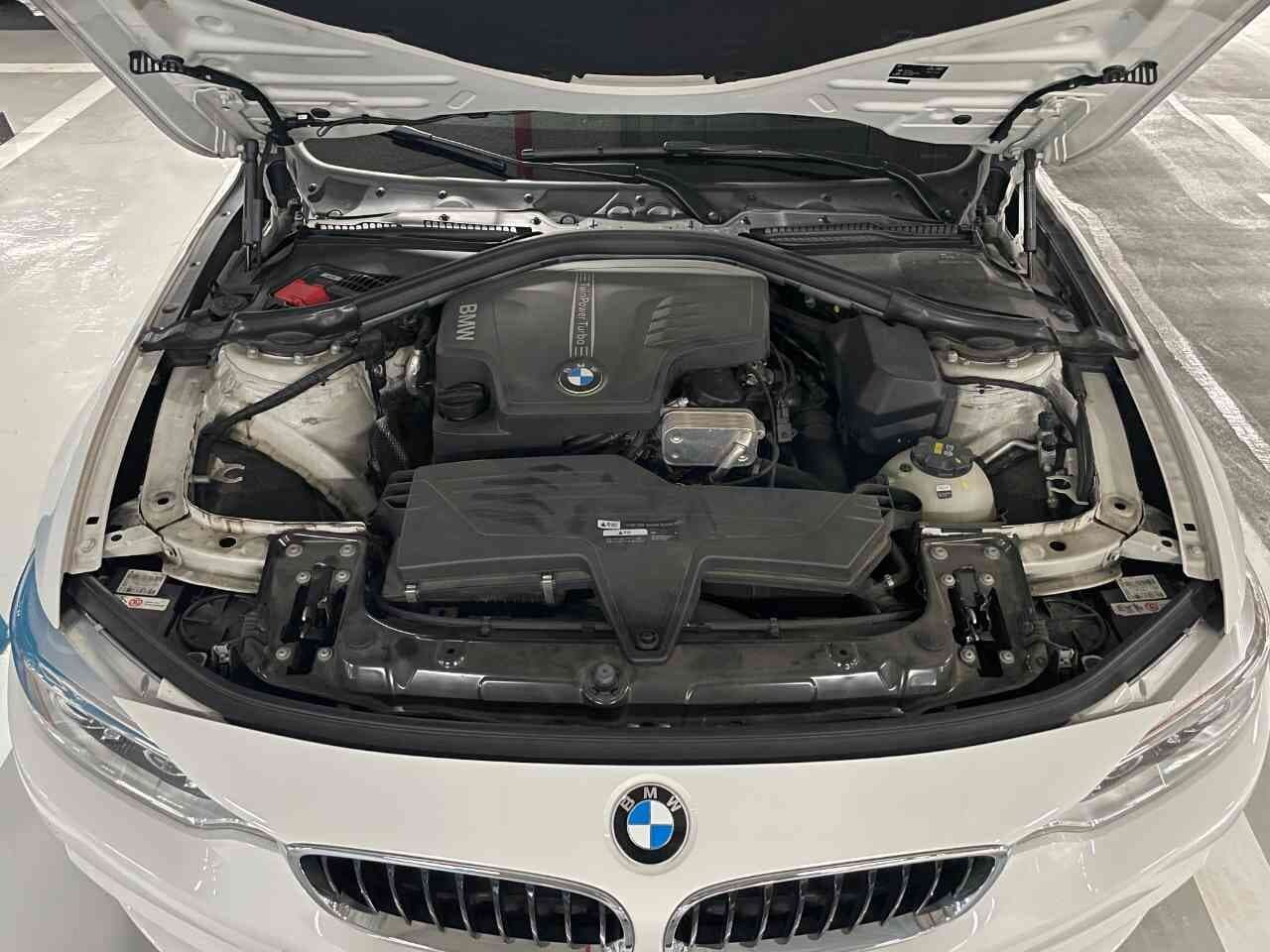 BMW 4시리즈 428i 쿠페 M 스포츠 패키지 게시글 썸네일