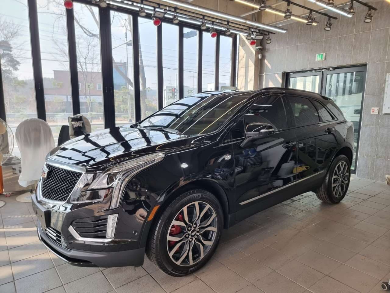 캐딜락 XT5 스포츠 게시글 썸네일