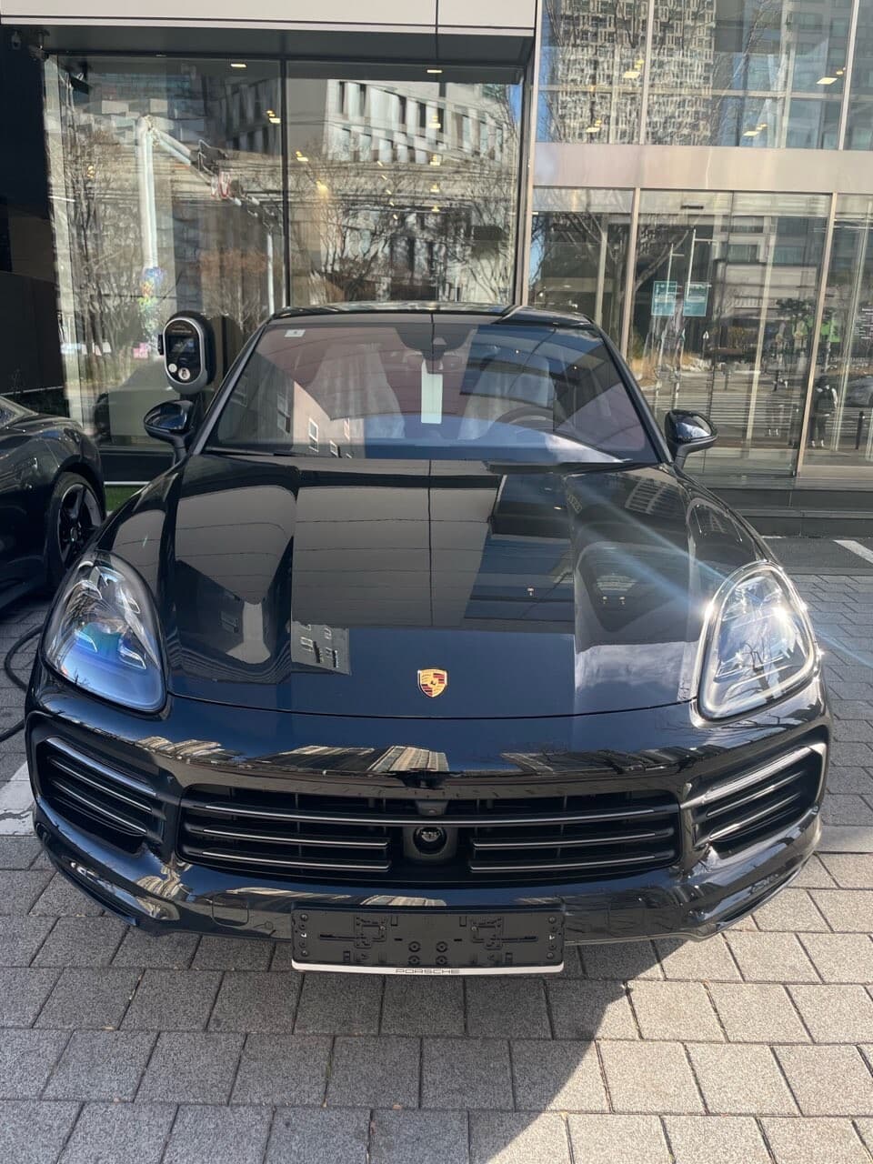 포르쉐 카이엔 쿠페 카이엔 e-하이브리드 쿠페 플래티넘 에디션 게시글 썸네일