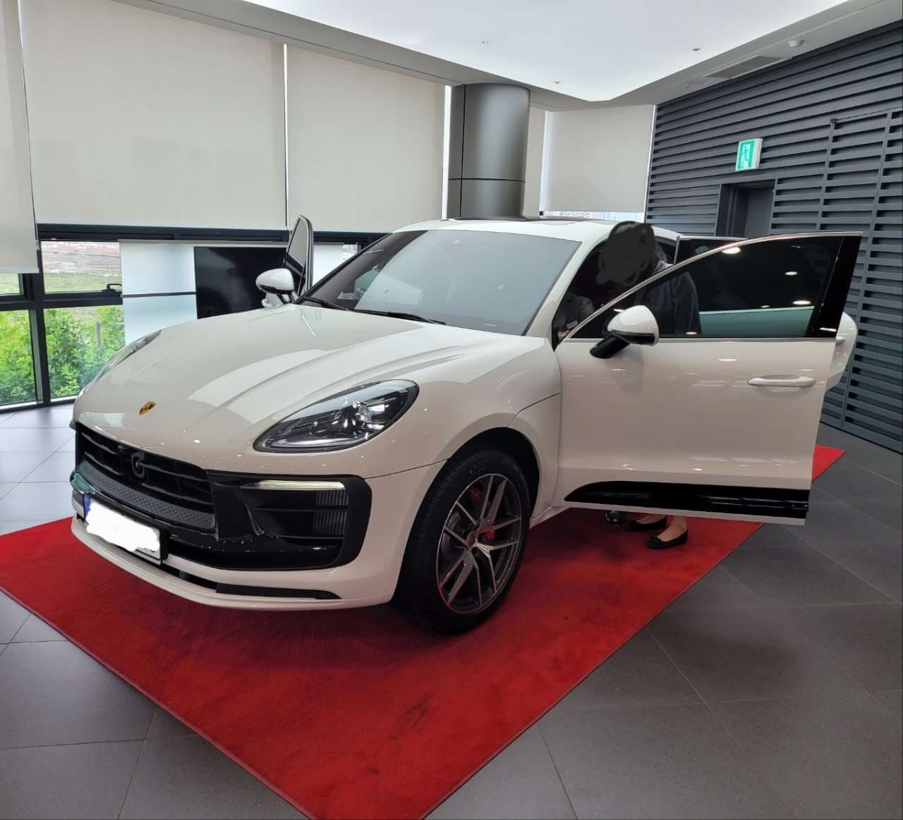 포르쉐 마칸 S 게시글 썸네일