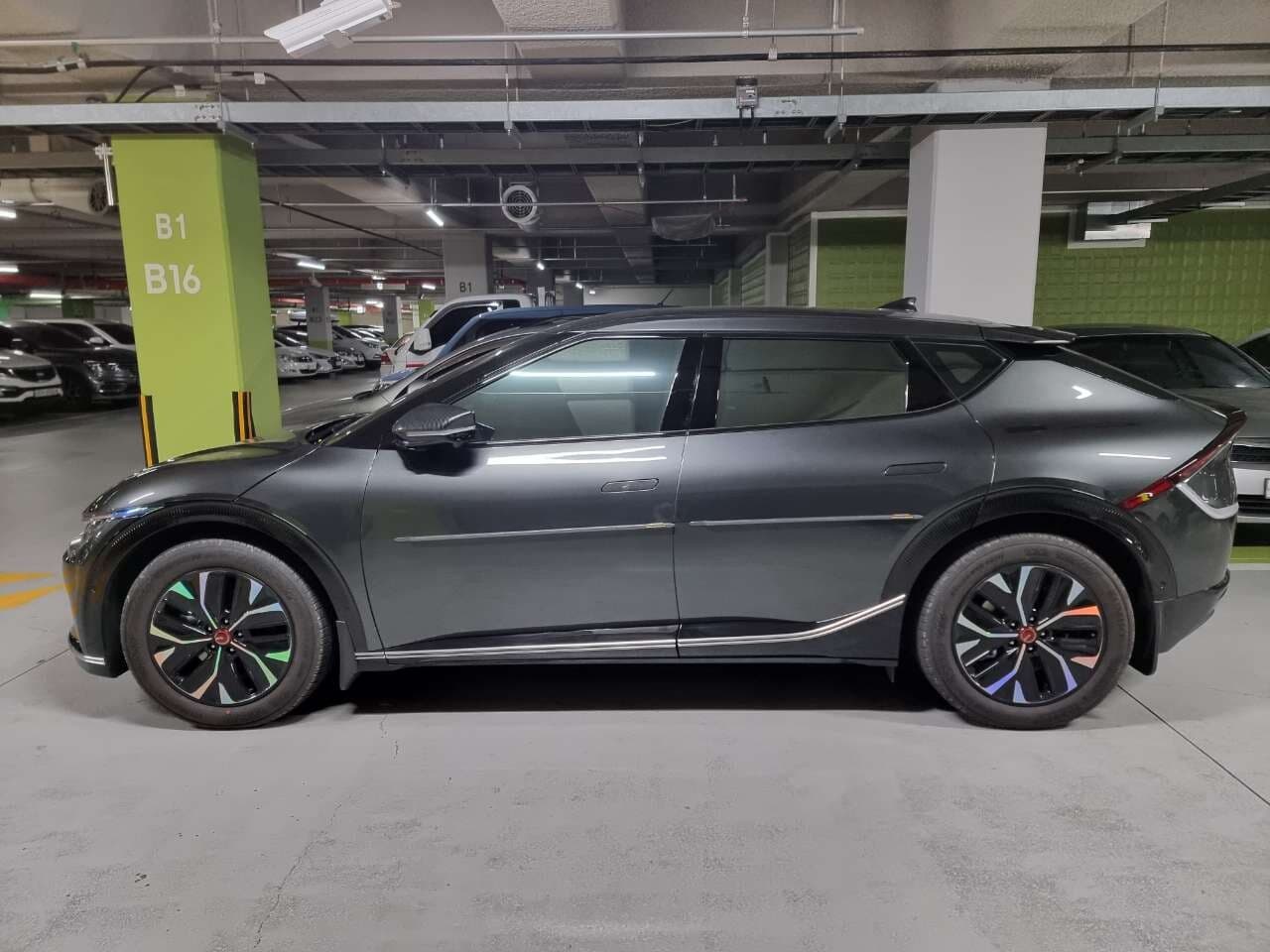 기아 EV6 롱레인지 어스 2WD 게시글 썸네일