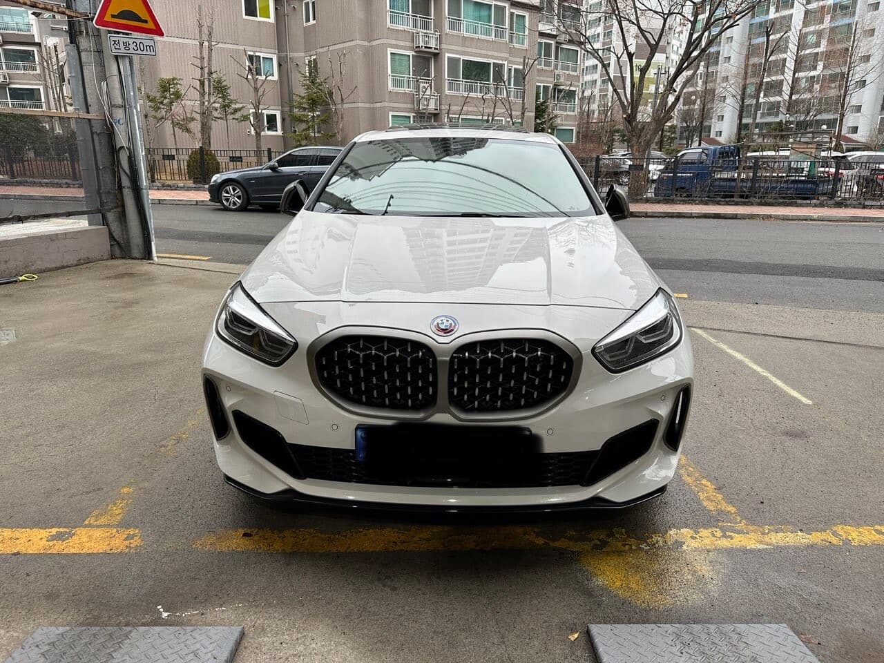 BMW 1시리즈 M135i xDrive 게시글 썸네일