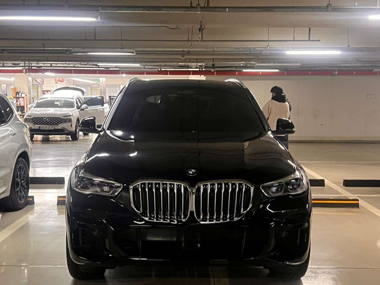 BMW X5 xDrive 40i M 스포츠 7인승 게시글 썸네일