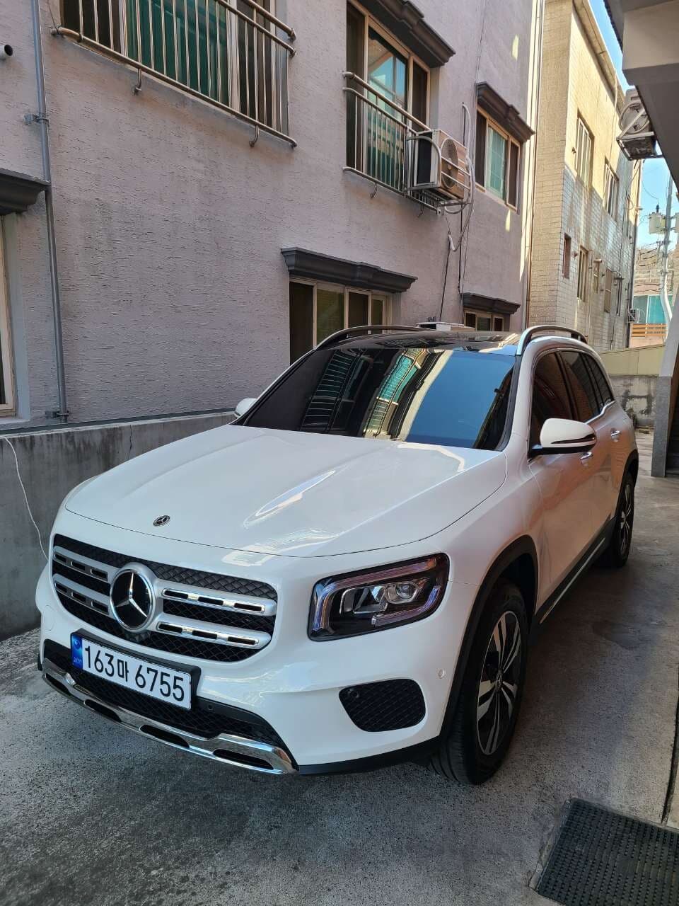 벤츠 GLB-클래스 GLB 200d 게시글 썸네일