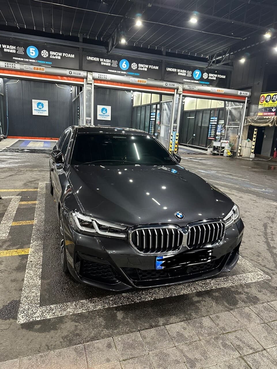 BMW 5시리즈 520i M 스포츠 패키지 게시글 썸네일