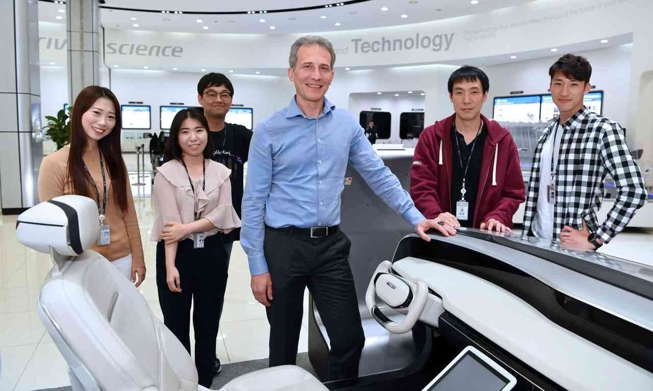 애플이 현대모비스 자율주행 총괄 임원을 영입했네요 게시글 썸네일