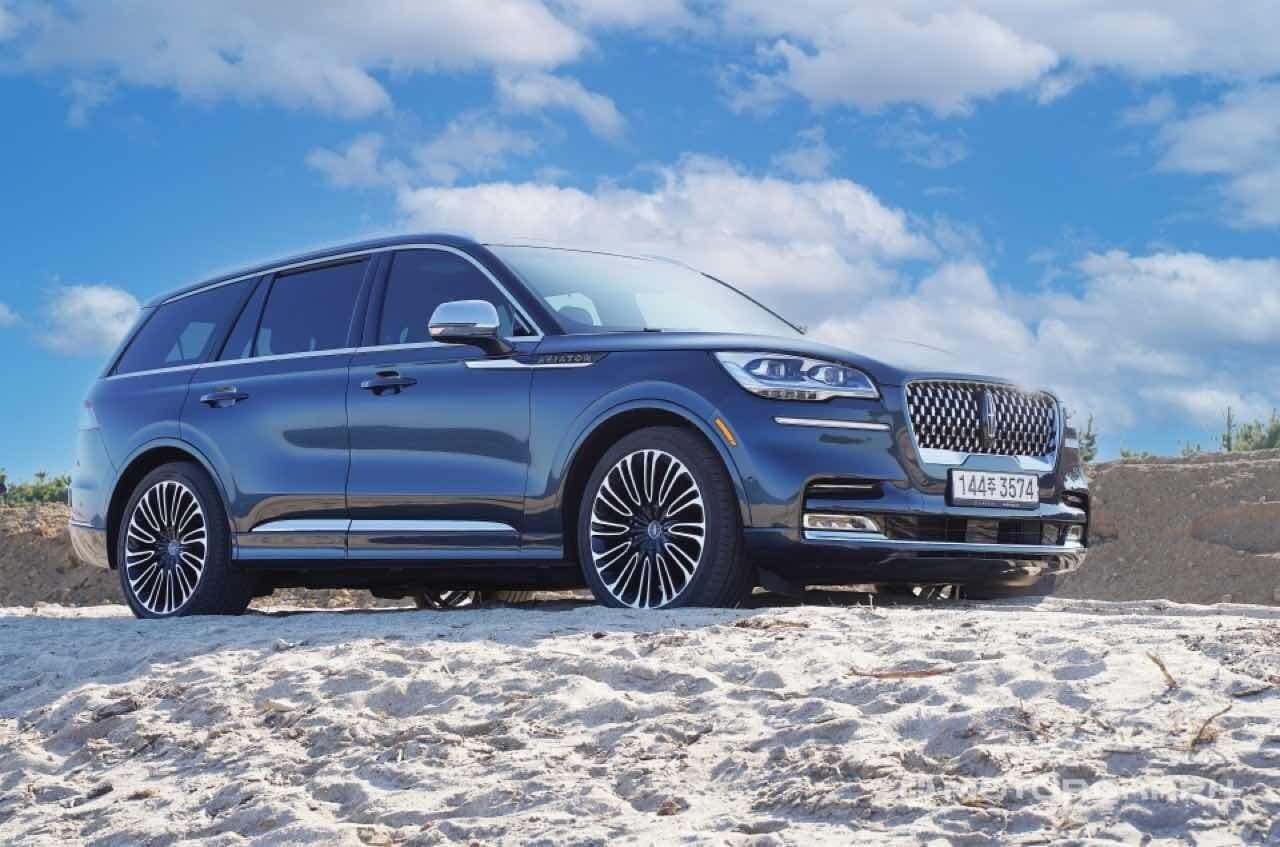 에비에이터vs그랜드체로키, 당신의 선택은? 게시글 썸네일